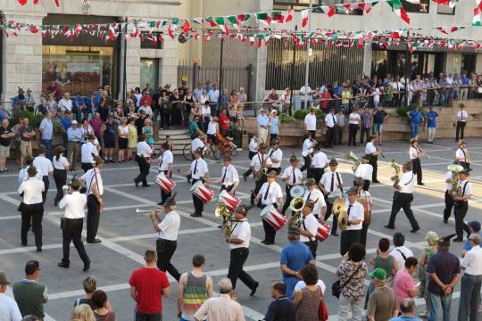 Carosello della Fanfara Alpina di Orzano-Foto di G.Francescutti