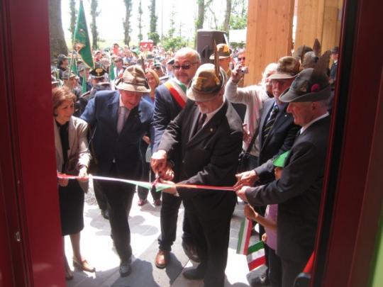 Taglio del nastro-Arch. G.Francescutti