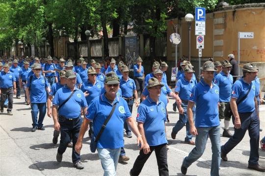 Sfilano i nostri Soci-Foto di G.Francescutti