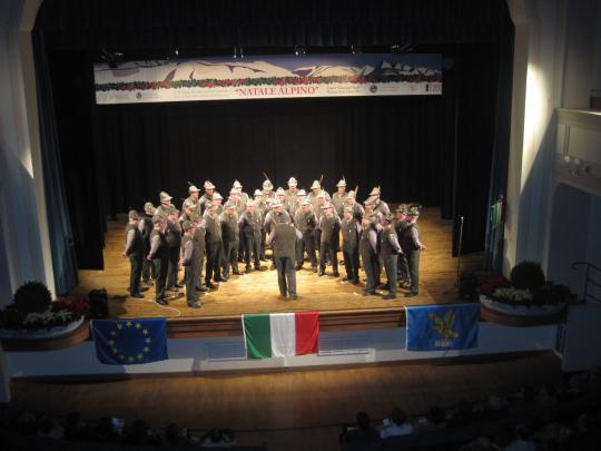 Coro "Monte Jouf" di Maniago PN-(Arch. Francescutti Giovanni)