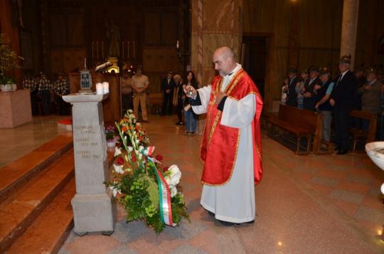 Benedizione Fiori alla Stele della Julia-Foto di Pillot Bruno