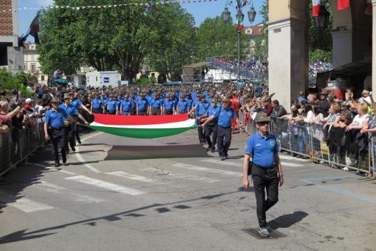 Bandierone di PN Centro-Foto di G.Francescutti