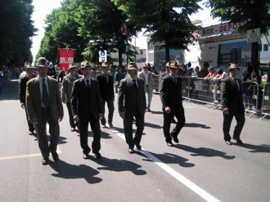 Sfila il Consiglio Sezionale-Arch. G.Francescutti
