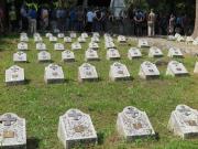 I cippi del Cimitero-Foto Francescutti