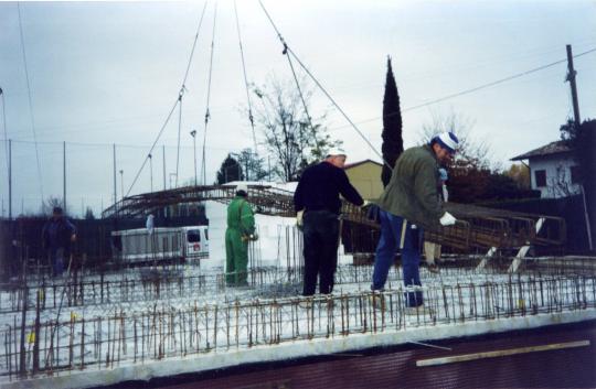 Torre - Costruzione della Sede Sezionale - (Archivio Francescutti Giovanni)