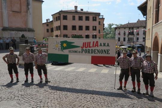 Lo striscione della Sezione-Foto di G.Francescutti